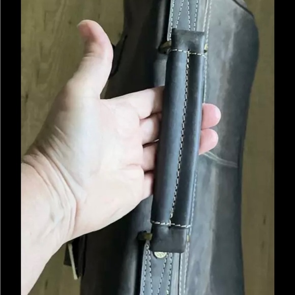 Visconti Berlin Crossbody Messenger Bag Oiled Leather Double Buckle - Picture 7 of 12